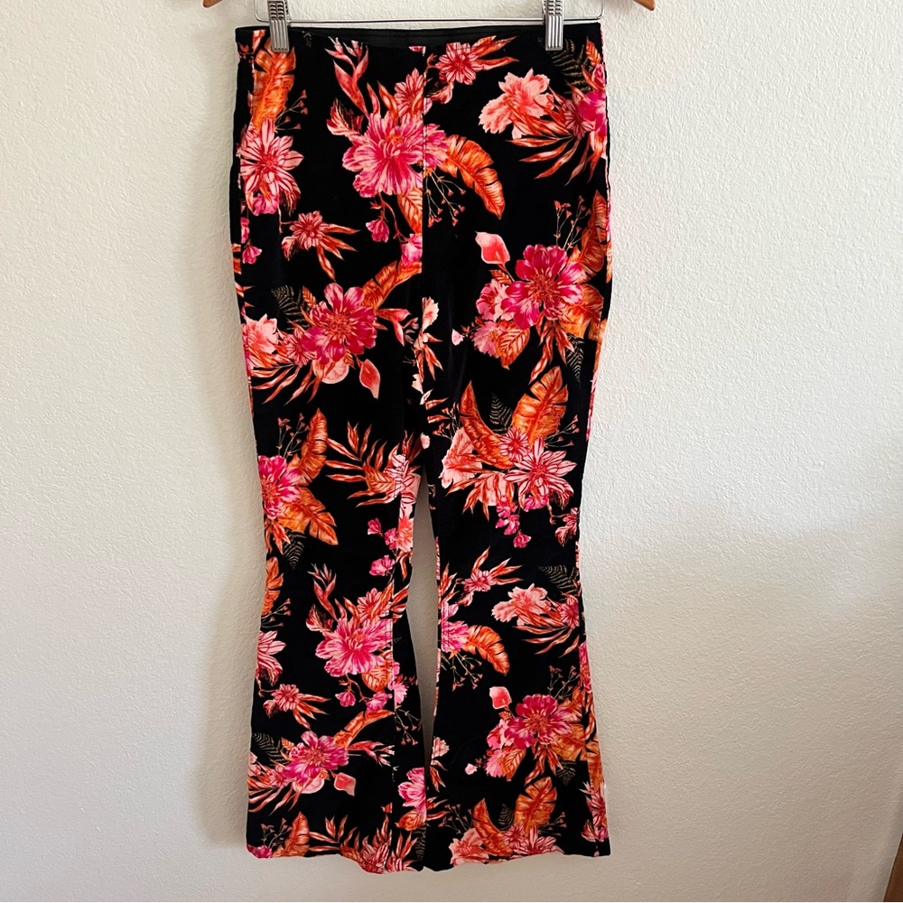 No Boundaries Pull-On Corduroy Hawaiian Print Flares Sz M